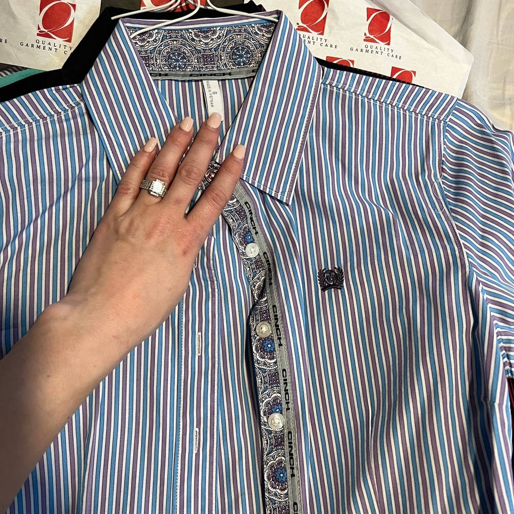 Cinch long sleeve button up